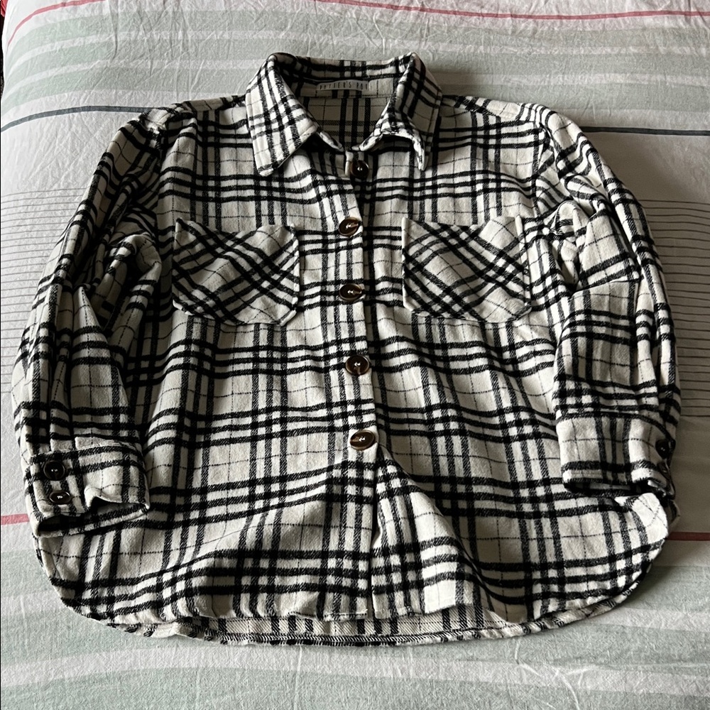 Potter's Pot Black and creamy White plaid Shirt/ Shacket